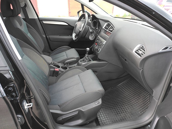 Citroen C4 7 of 12