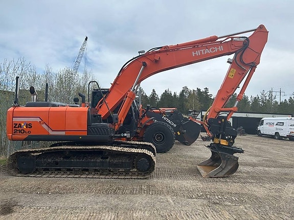 Hitachi ZX 210 LC-5B