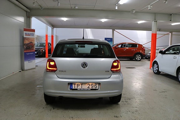 Volkswagen Polo 13 of 13