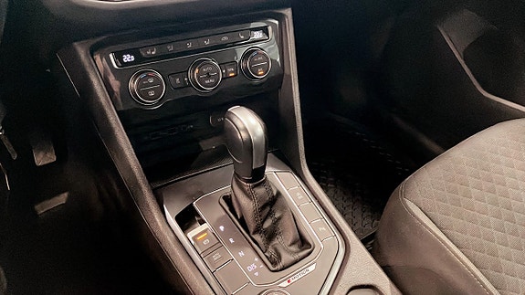 Volkswagen Tiguan 15 of 15