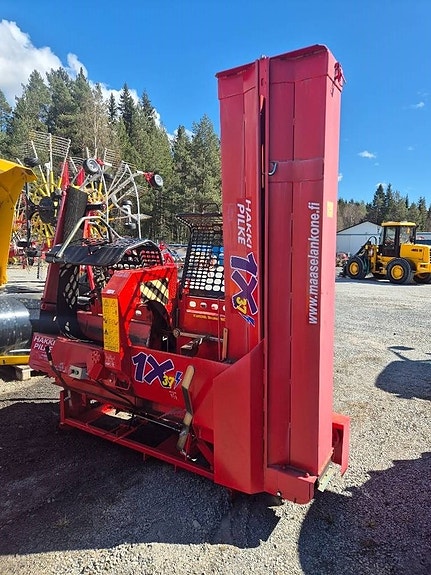 Hakki Pilke 1X37  Traktor / El vedmaskin 2 of 8