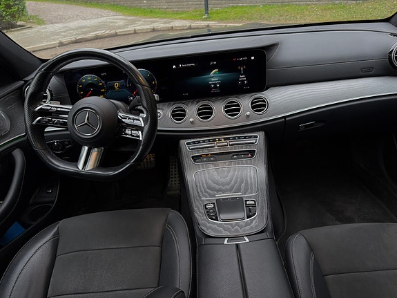Mercedes-Benz E220 d 5 of 5