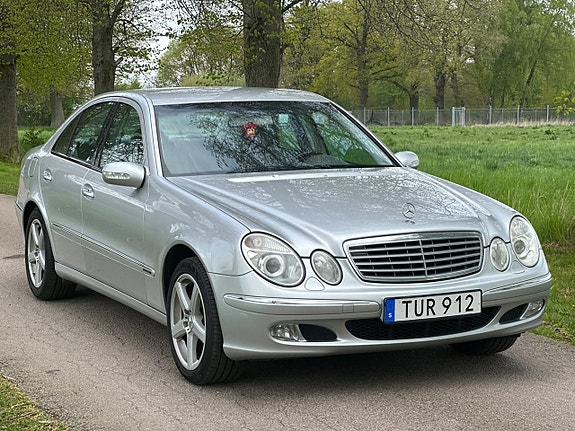 Mercedes-Benz E320