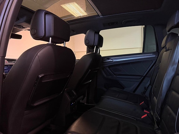 Volkswagen Tiguan 16 of 17