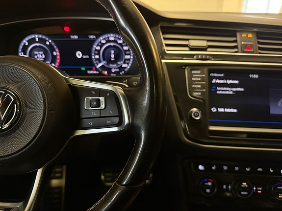 Volkswagen Tiguan 9 of 17