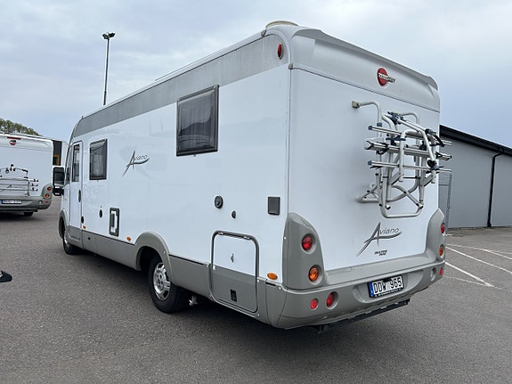 Bürstner I 725 AVIANO Queensbed & 3,0 l motor med kamkedja 3 of 20