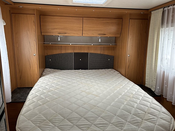 Bürstner I 725 AVIANO Queensbed & 3,0 l motor med kamkedja 17 of 20