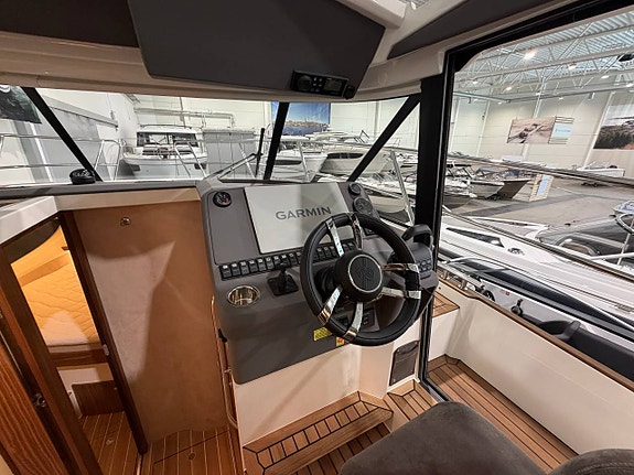 Marex 330 Scandinavia 2026 Volvo Penta D6 480/Dpi 3 of 5