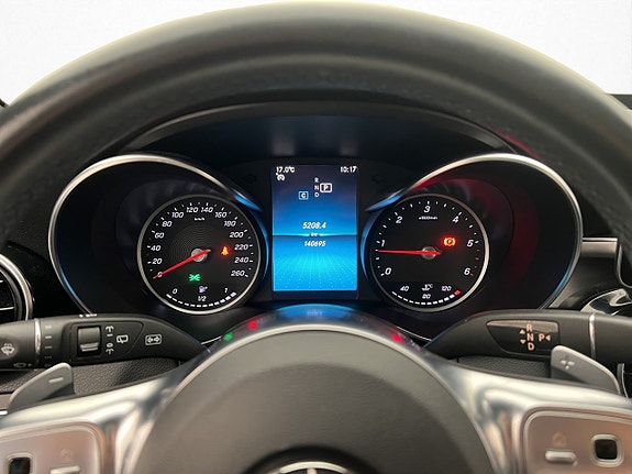 Mercedes-Benz C200 13 of 30