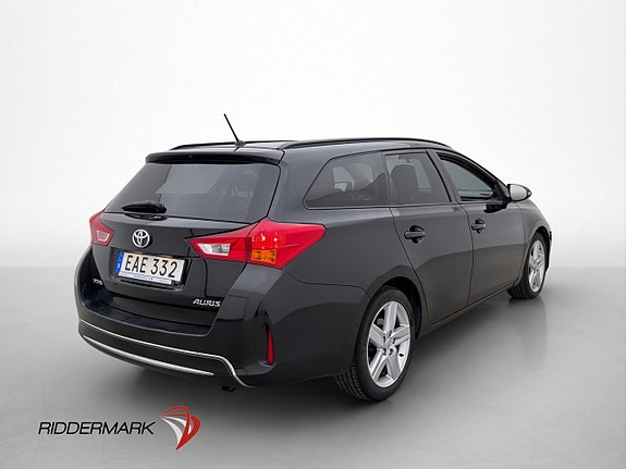 Toyota Auris 8 of 28