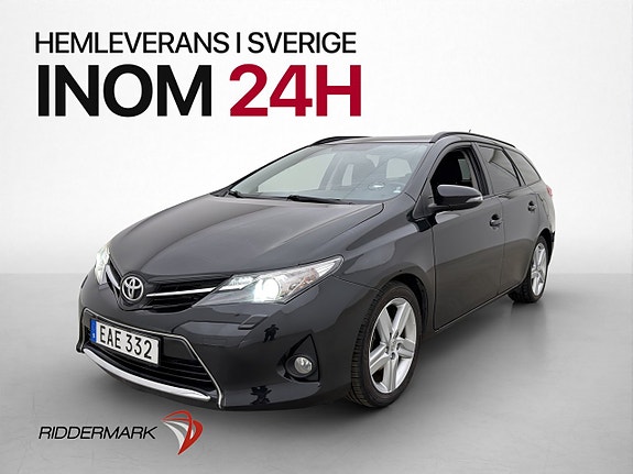Toyota Auris 3 of 28