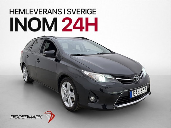 Toyota Auris 3 of 28
