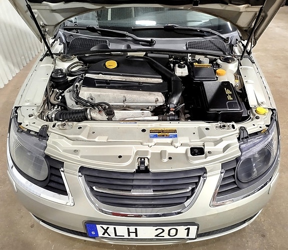 Saab 9-5 10 of 27
