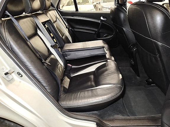 Saab 9-5 20 of 27