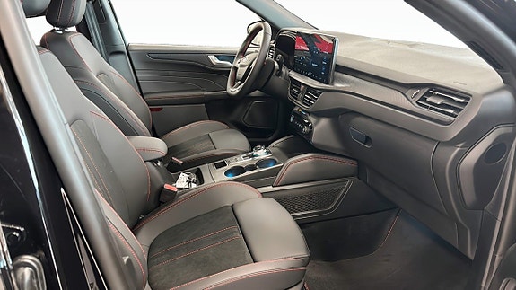 Ford Kuga 3 of 5