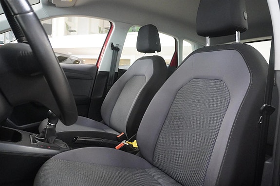 Seat Arona 16 of 16