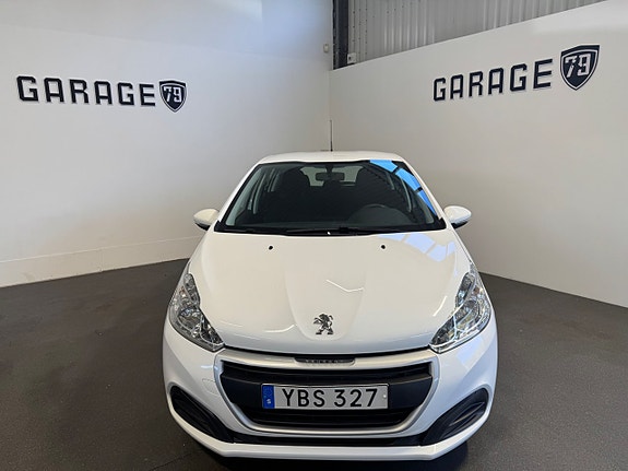Peugeot 208 6 of 23