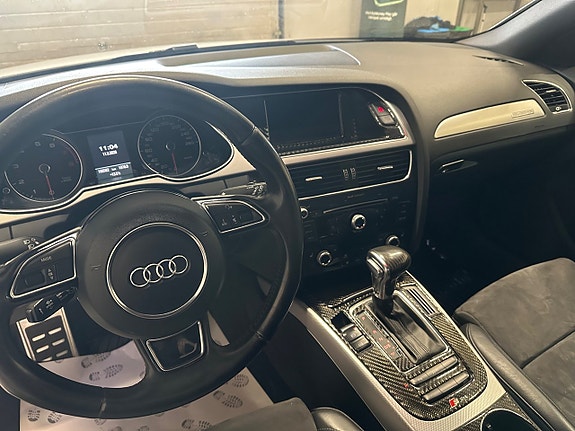 Audi A4 11 of 19