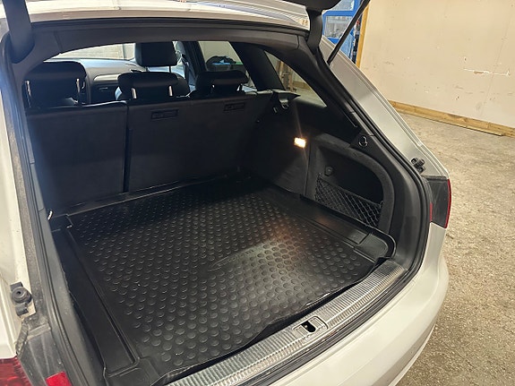 Audi A4 17 of 19
