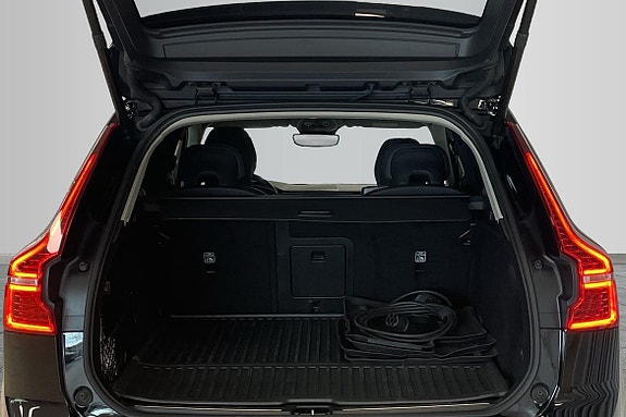 Volvo XC60 9 of 18