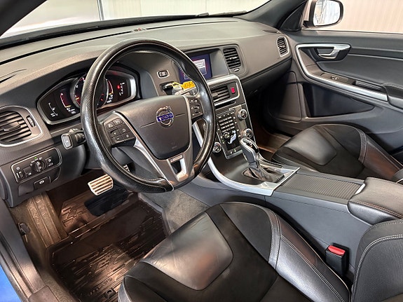 Volvo V60 7 of 19