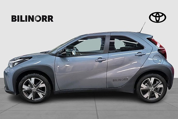 Toyota Aygo X 3 of 5