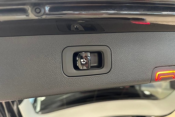 Mercedes-Benz E220 d 16 of 19