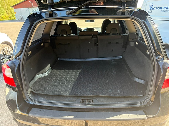 Volvo V70 10 of 10