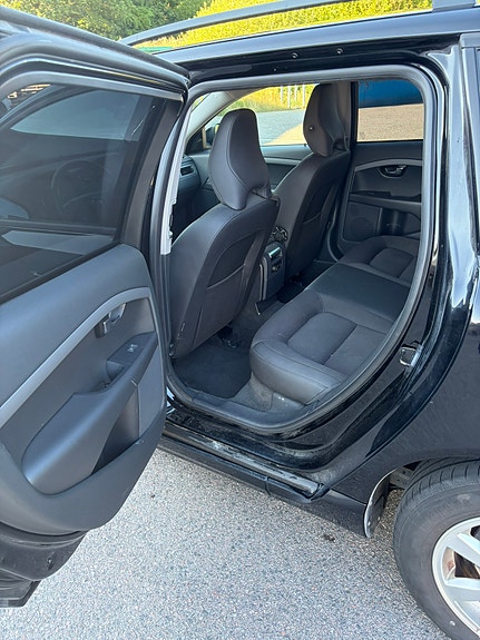 Volvo V70 6 of 10