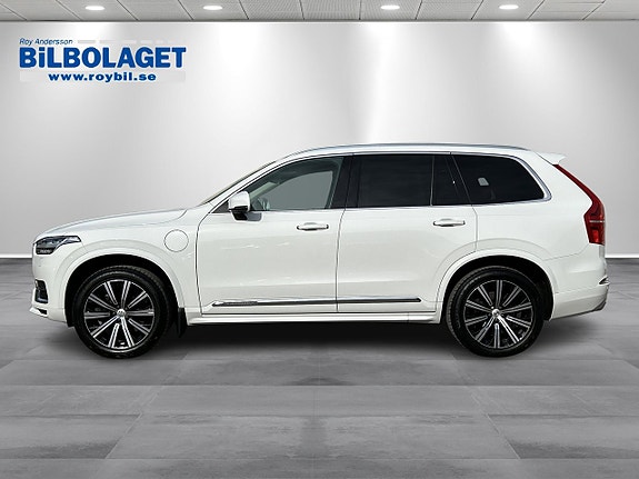 Volvo XC90 2 of 5