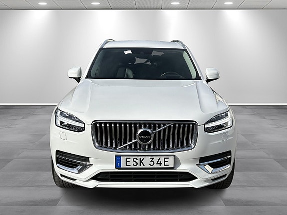 Volvo XC90 4 of 5