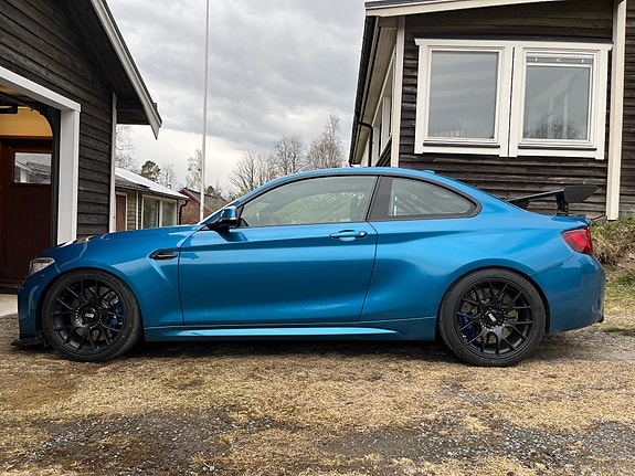 BMW M2 3 of 9