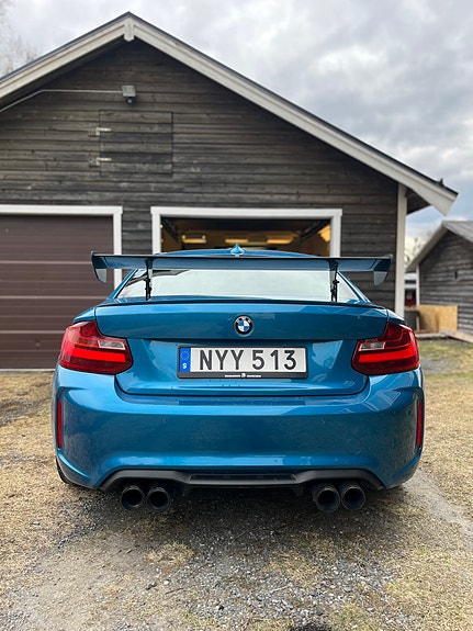 BMW M2 4 of 9