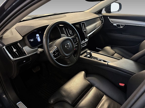 Volvo V90 Cross Country 16 of 23