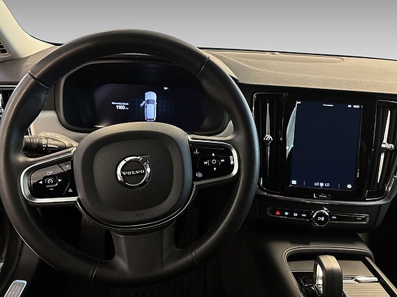 Volvo V90 Cross Country 17 of 23