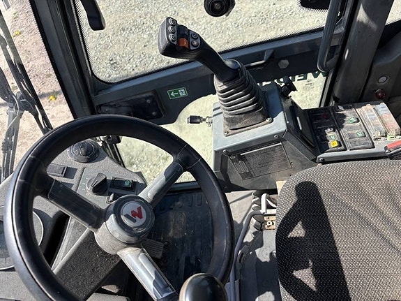 Weidemann 2080Tele 7 of 8