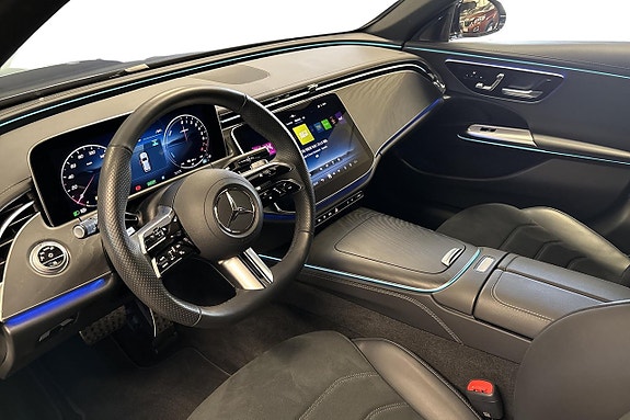 Mercedes-Benz E300 10 of 22