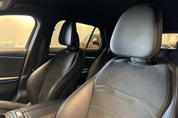 Mercedes-Benz E300 19 of 22