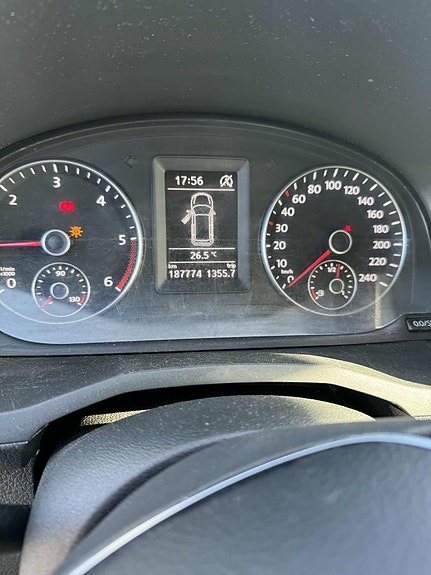 Volkswagen Caddy Maxi 4 of 5