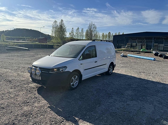 Volkswagen Caddy Maxi 3 of 5