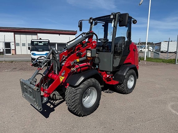 Weidemann 1390