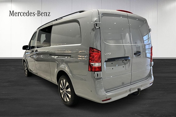 Mercedes-Benz Vito 119 2 of 5