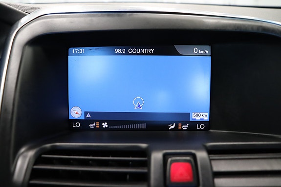 Volvo XC60 19 of 28