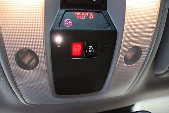 Volvo XC60 25 of 28