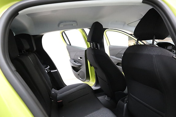 Peugeot 208 14 of 24