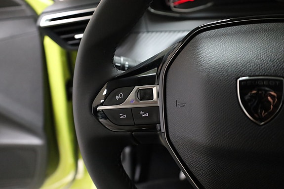Peugeot 208 20 of 24