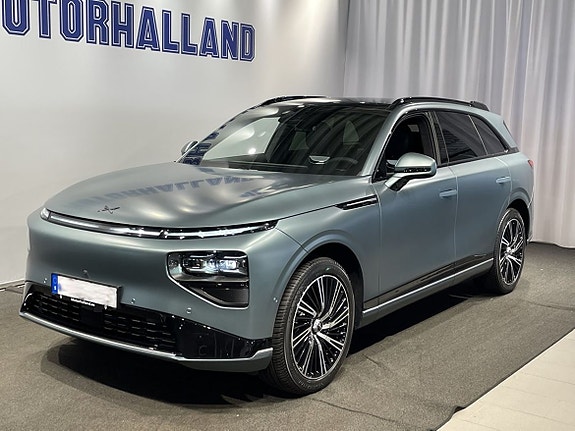 XPeng G9
