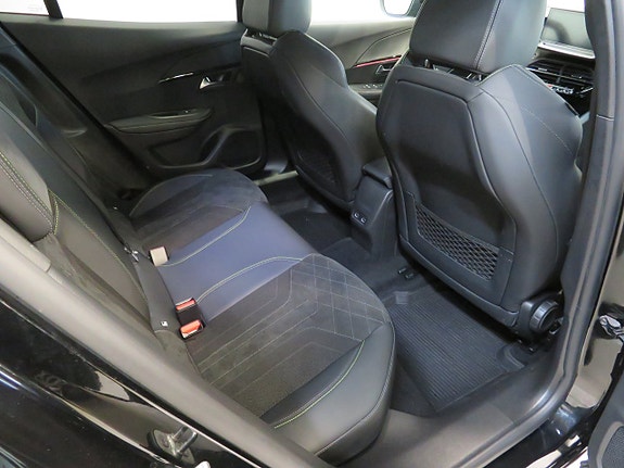 Peugeot 2008 5 of 5