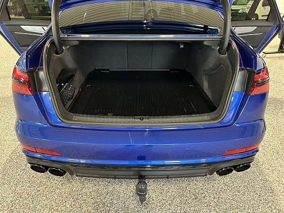 Audi S6 16 of 26