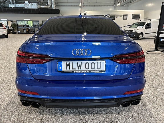 Audi S6 3 of 5